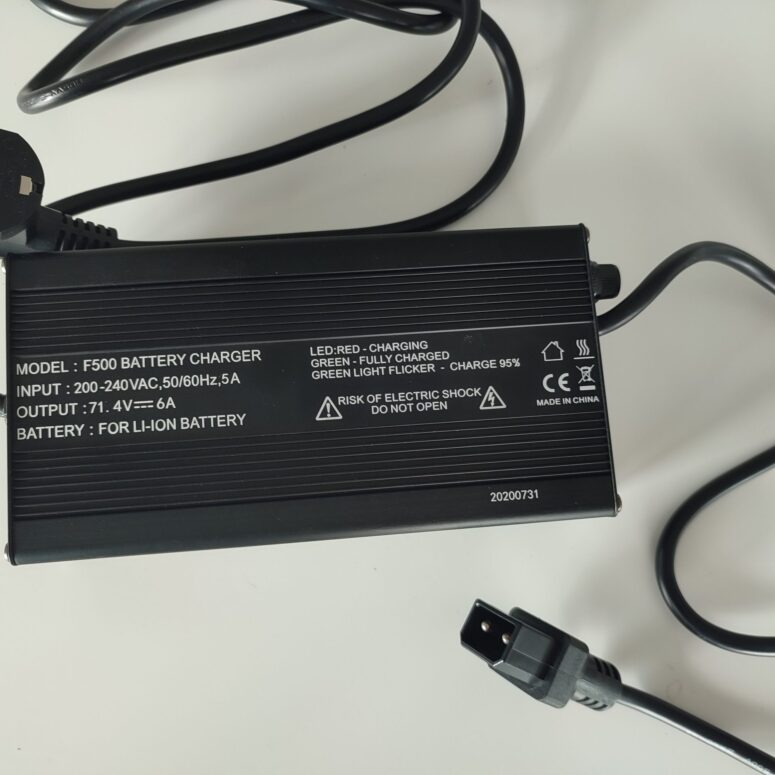 Ladegerät 6A passend für Sky, Sky-S, Sun, Spirit, Air